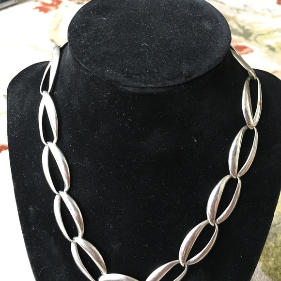 Jewelry Elegant Silver Loop Chain Womens Necklace Poshmark